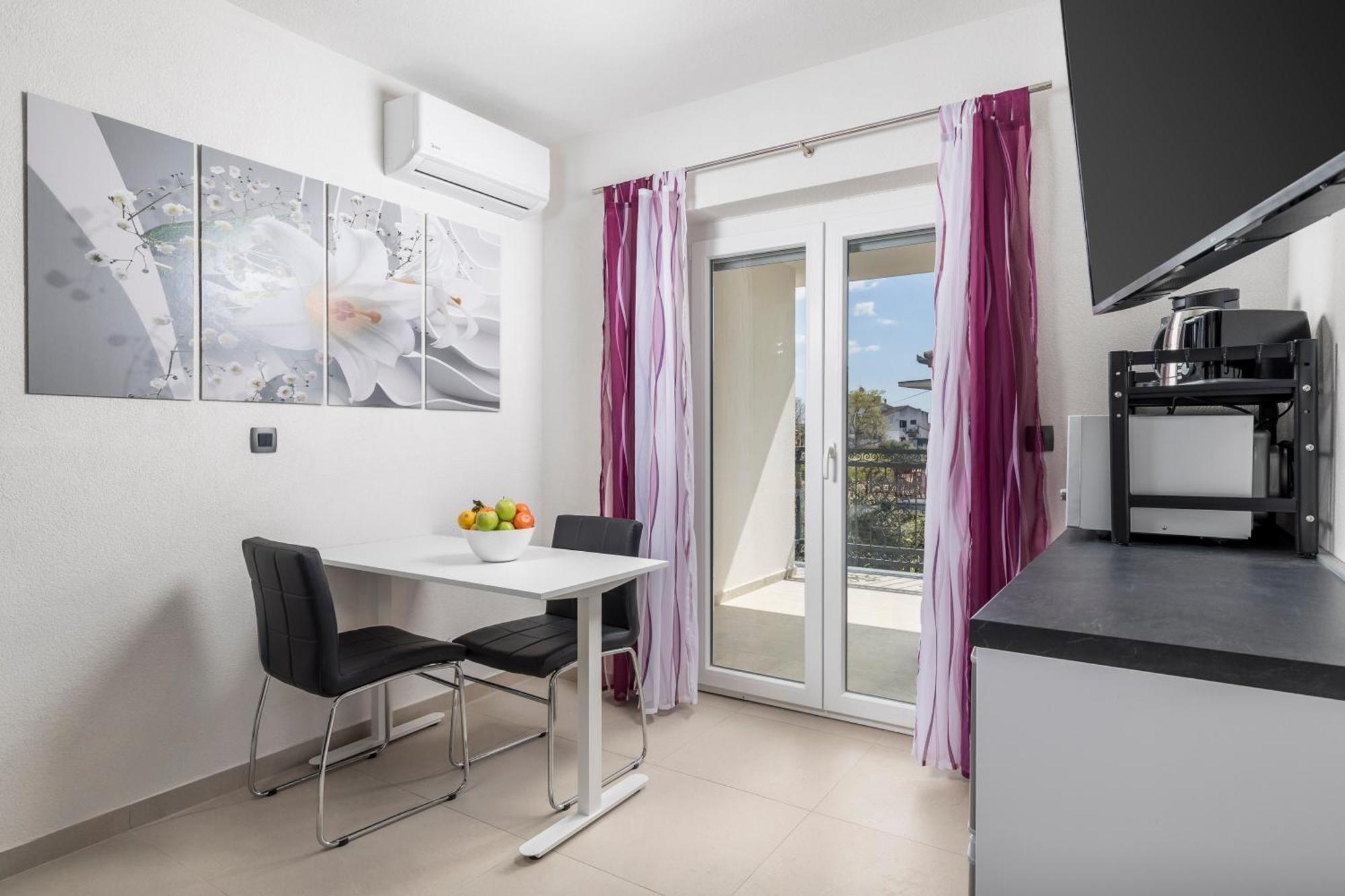 Adults Only Samantha By Irundo Apartment