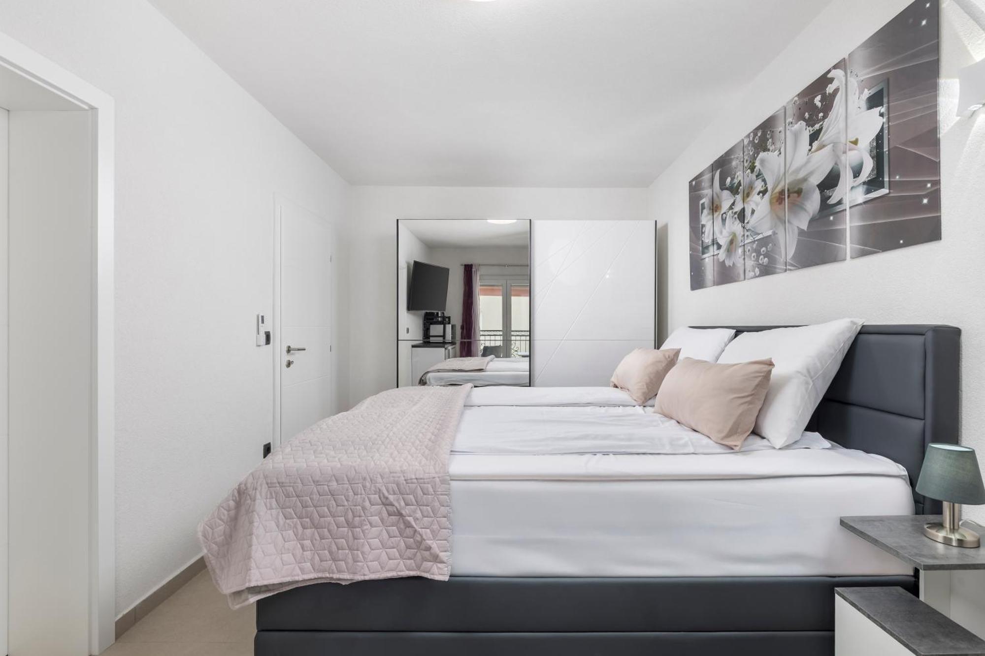 Apartman Adults Only Samantha By Irundo *