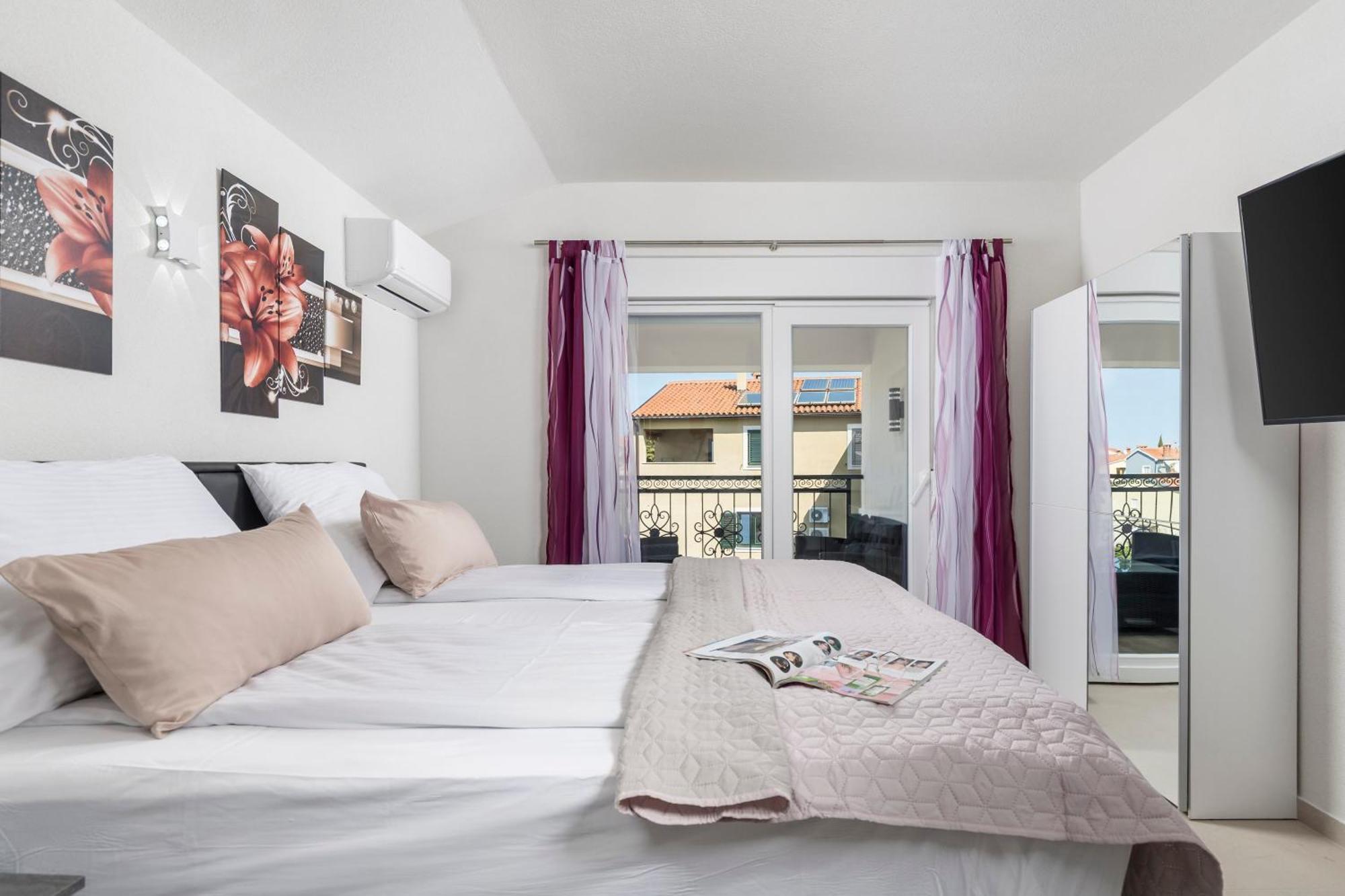 Adults Only Samantha By Irundo Apartman *